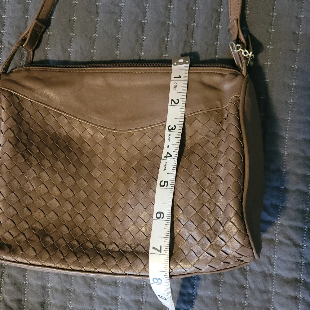 Four Seasons Handbags Women's Crossbody Brown Woven Leather Purse - Picture 9 of 12